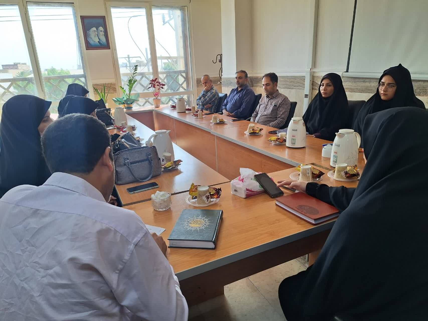 فرهنگ ایرانی اسلامی در توزیع و تهیه پوشاک و لباس فرم مدارس رعایت شود فرهنگ ایرانی اسلامی در توزیع و تهیه پوشاک و لباس فرم مدارس رعایت شود