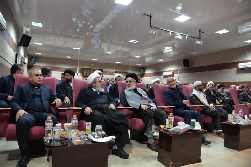 ارتباط حوزه و دانشگاه دوسویه است/ تقدیر از رویکرد رفع نیازهای پژوهشی سازمان‌ها از سوی دانشگاه آزاد