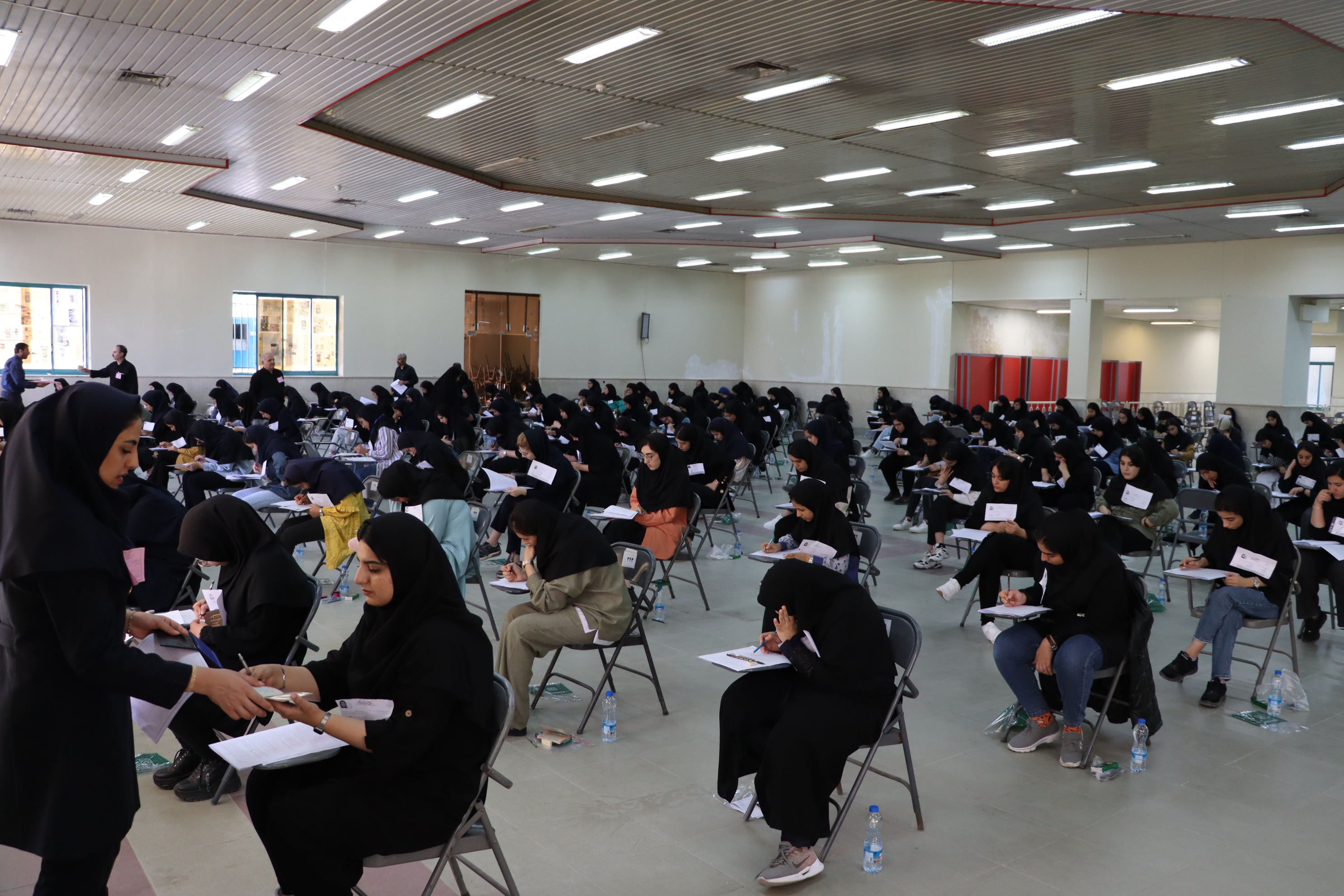 پایان راند نخست ماراتن کنکور/ 984 هزار و 214 داوطلب در گروه‌های ریاضی و انسانی آزمون دادند