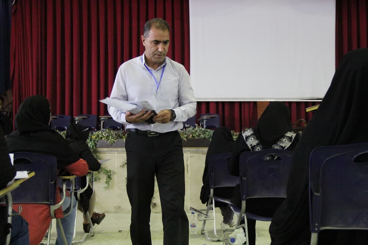 پایان راند نخست ماراتن کنکور/ 984 هزار و 214 داوطلب در گروه‌های ریاضی و انسانی آزمون دادند