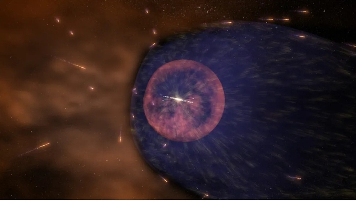 کاوشگر بین ستاره‌ای منطقه ناشناخته خورشید را رصد می‌کند