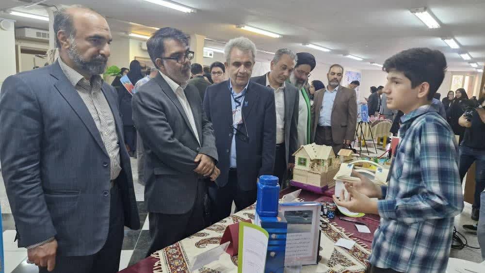 برترین‌های رویداد ملی «رسانه، دانش‌آموز و مسئولیت اجتماعی» معرفی شدند + اسامی