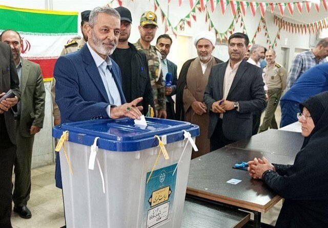 آغاز چهاردهمین انتخابات ریاست جمهوری/ حضور ملت برای خلق حماسه تیرماه آغاز چهاردهمین انتخابات ریاست جمهوری/ حضور ملت برای خلق حماسه تیرماه