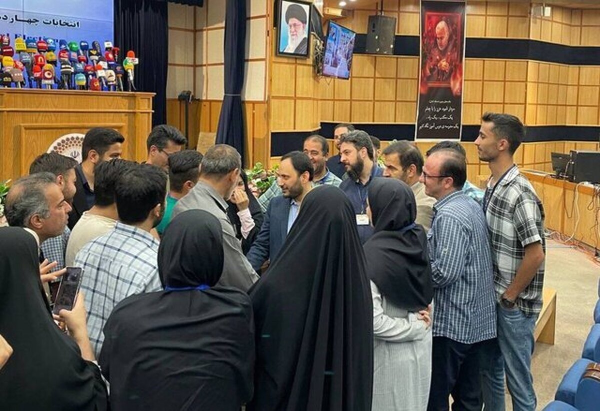 گزارش آنا از نمایش «عزت و آبروی ملی» ایرانیان/ مشارکت حداکثری برای خلق حماسه تیرماه گزارش آنا از نمایش «عزت و آبروی ملی» ایرانیان/ مشارکت حداکثری برای خلق حماسه تیرماه