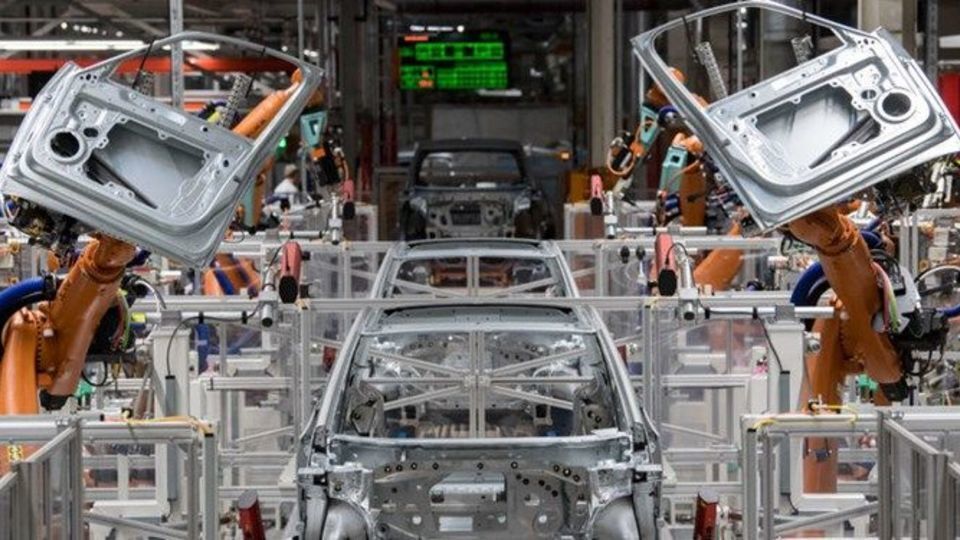 سهلانگاریها دو خودروساز ابر زیانده را نجات میدهد؟! دو خودروساز