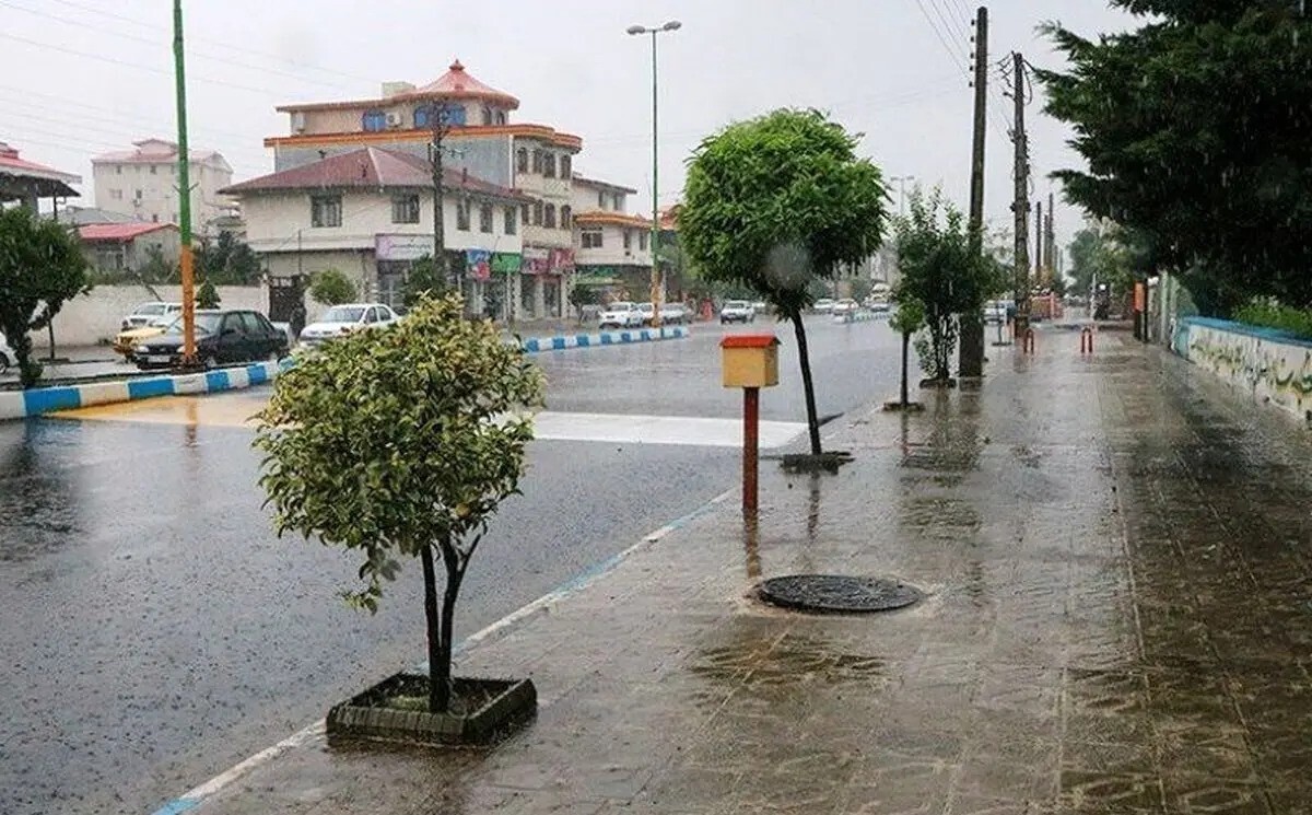 شمال و جنوب ایران منتظر رگبار و رعد و برق باشند