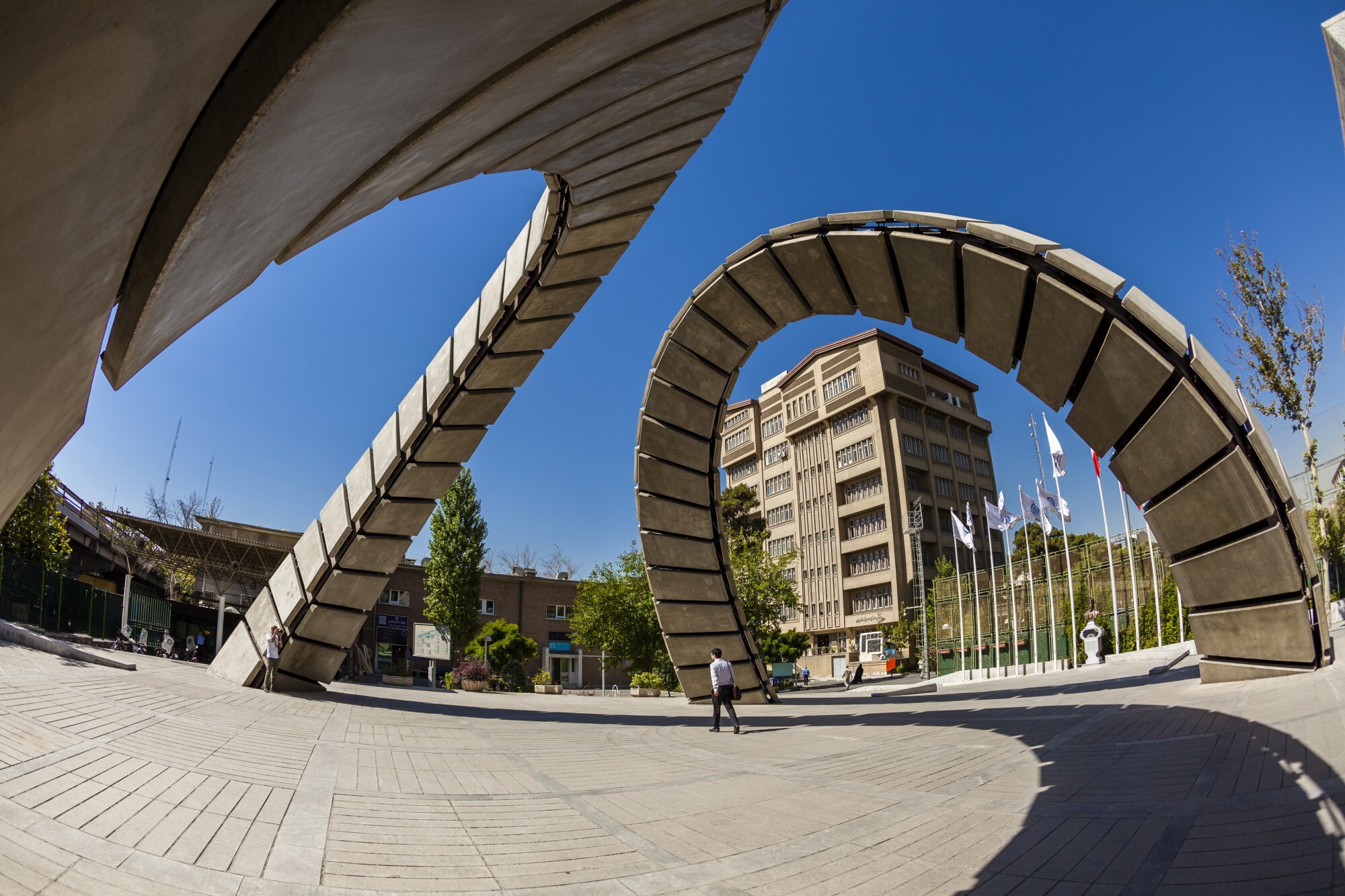 دانشگاه امیرکبیر؛ مادر دانشگاه‌های صنعتی کشور