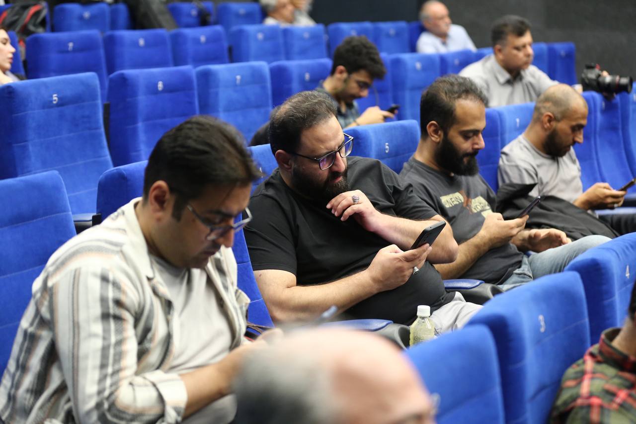 «حماسه پروانه» روایتی شاعرانه و روشنگر از بیماران پروانهای/ وقتی تحریم دارو ابزار جنایت خاموش میشود «حماسه پروانه» روایتی شاعرانه و روشنگر از بیماران پروانهای/ وقتی تحریم دارو ابزار جنایت خاموش میشود