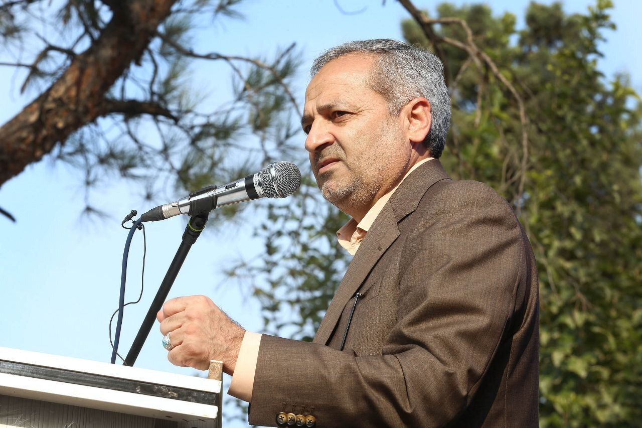 علیرضا کاظمی می‌تواند از نمایندگان مجلس رأی اعتماد بگیرد؟