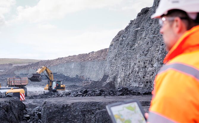 گذر از معدنکاری سنتی به صنعتی با ۲۰۰ شرکت دانشبنیان معدنکاری سنتی به صنعتی
