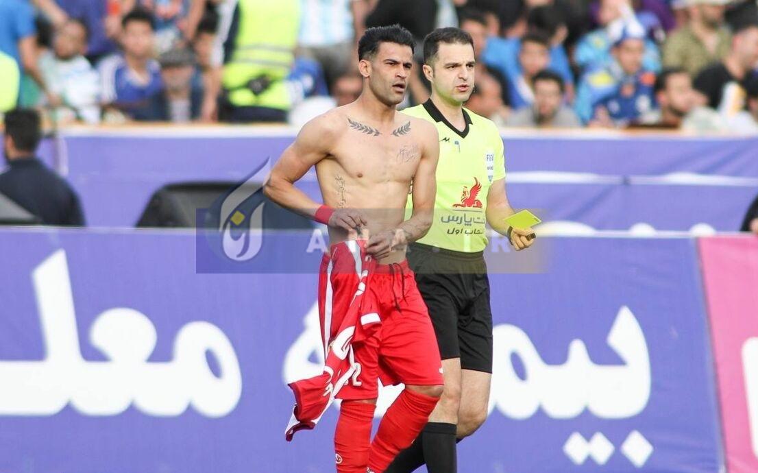 تتوهای عجیب و غریب در لیگ برتر/ خالکوبی برای فوتبالیستها آپشن و پاداش دارد؟+تصاویر تتوهای عجیب و غریب در لیگ برتر/ خالکوبی برای فوتبالیستها آپشن و پاداش دارد؟+تصاویر