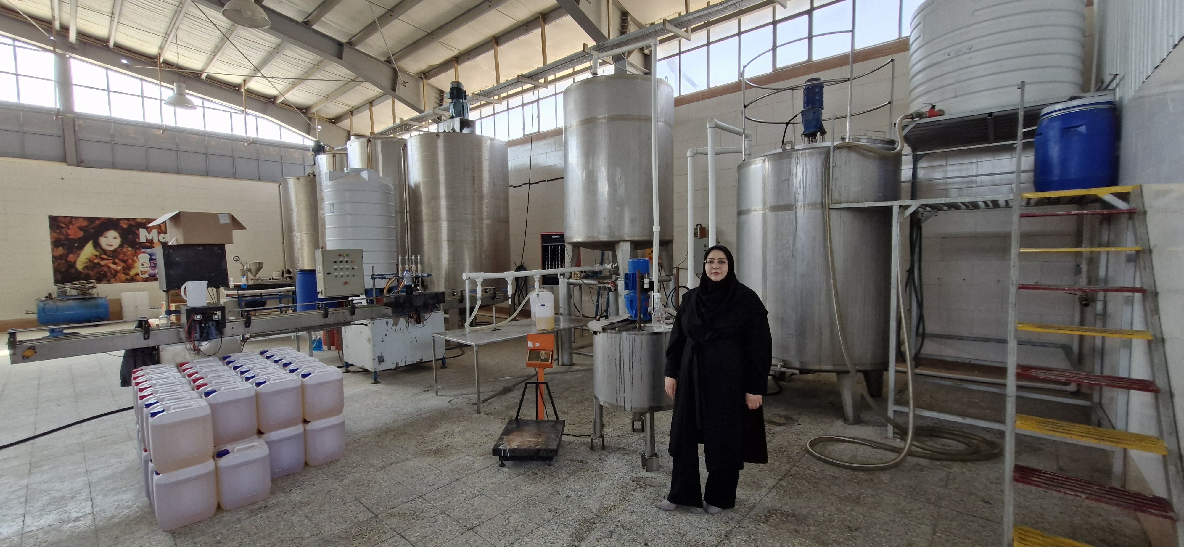 تولید سمّی در ابعاد نانومتری برای مرگ و میر آفات انباری؛ آینده رشته گیاهپزشکی در خطر است؟ تولید سمّی در ابعاد نانومتری برای مرگ و میر آفات انباری؛ آینده رشته گیاهپزشکی در خطر است؟