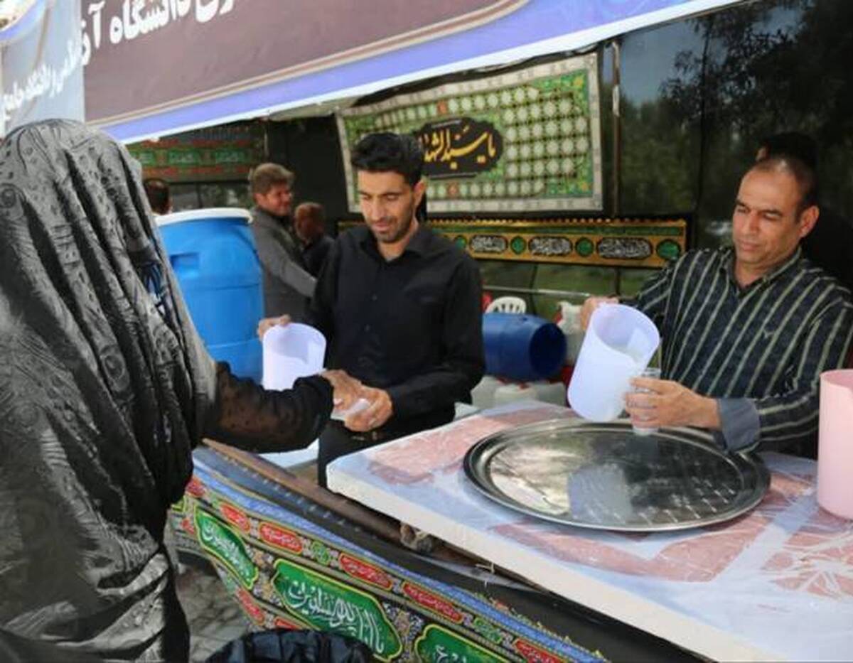 خدمت رسانی دانشگاه آزاد اسلامی به زائران اربعین حسینی