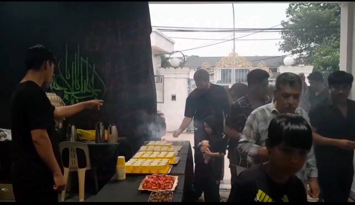 روایتی از عزاداری فارسی زبانان برای امام حسین(ع) در مالزی/ مستند چراغ هدایت تولید شد 