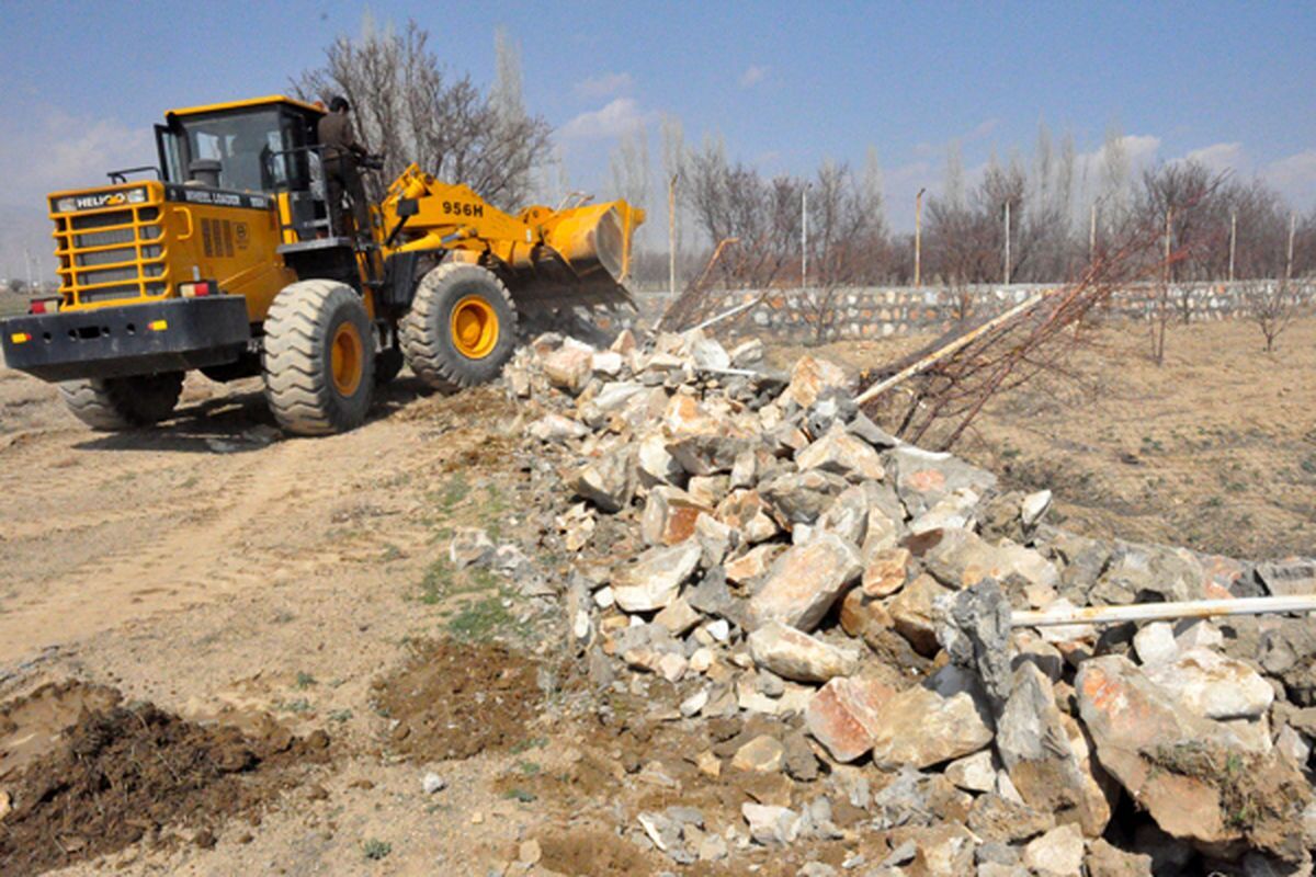تعرض به ۵۱ هکتار زمین دولتی در تیرماه سال جاری رفع شد