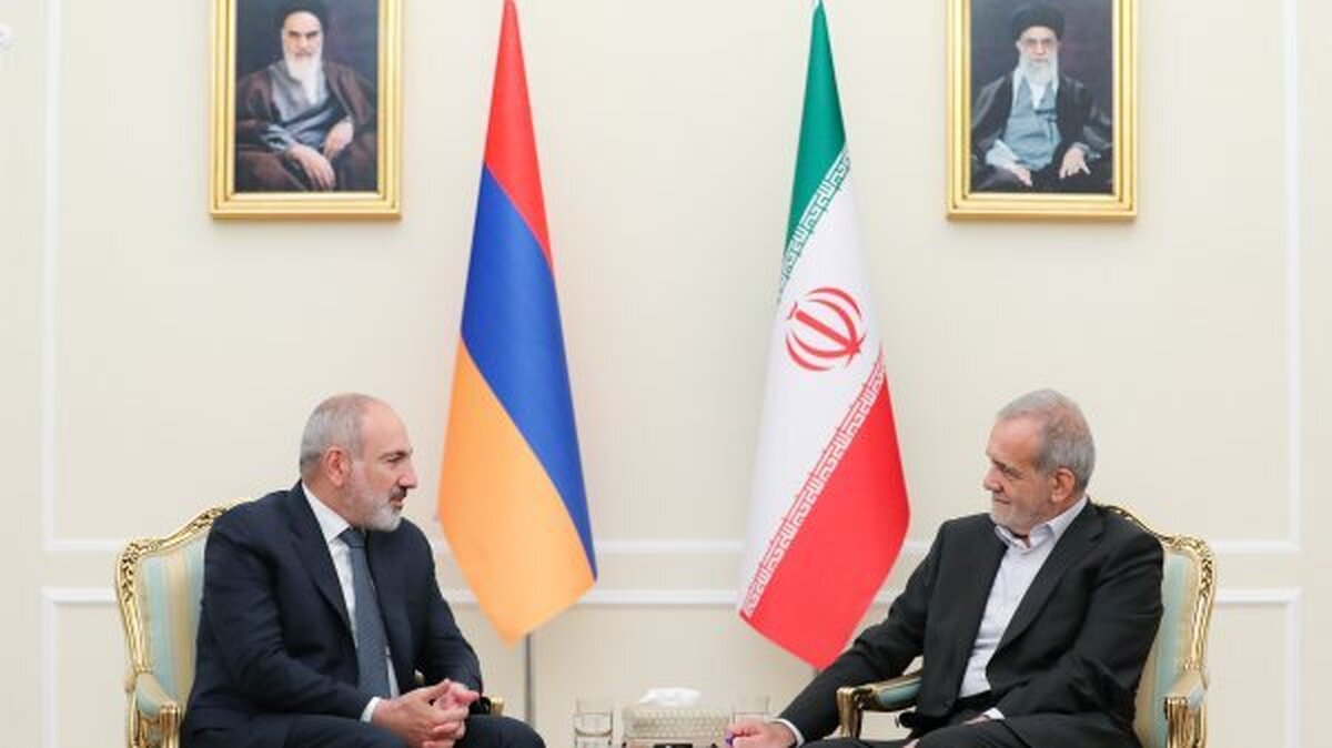 پزشکیان: تکمیل مسیرهای مواصلاتی اولویت کاری ما خواهد بود  پاشینیان: روابط ایران و ارمنستان ریشه‌دار است