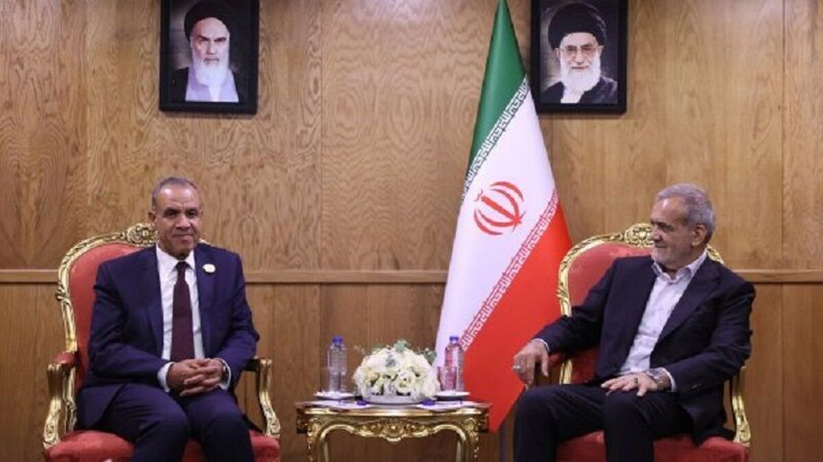 رئیس‌جمهور: امیدواریم مشکلات عادی شدن روابط ایران و مصر به‌طور کامل برطرف شود