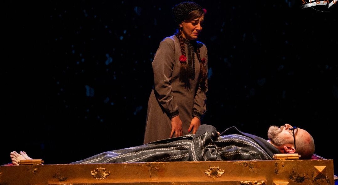 نمایش تناقضات ذهن پدر علم روانکاوی دنیا/«زیگموند» در تاریک روشنای دنیای علم نمایش تناقضات ذهن پدر علم روانکاوی دنیا/«زیگموند» در تاریک روشنای دنیای علم