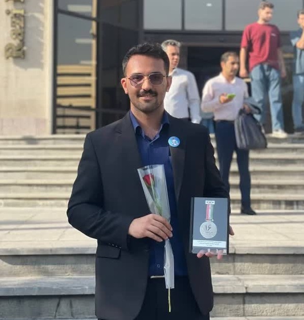 مدال‌های طلا و نقره المپیاد علمی دانشجویان علوم پزشکی بر گردن دانشجویان دانشگاه آزاد قشم