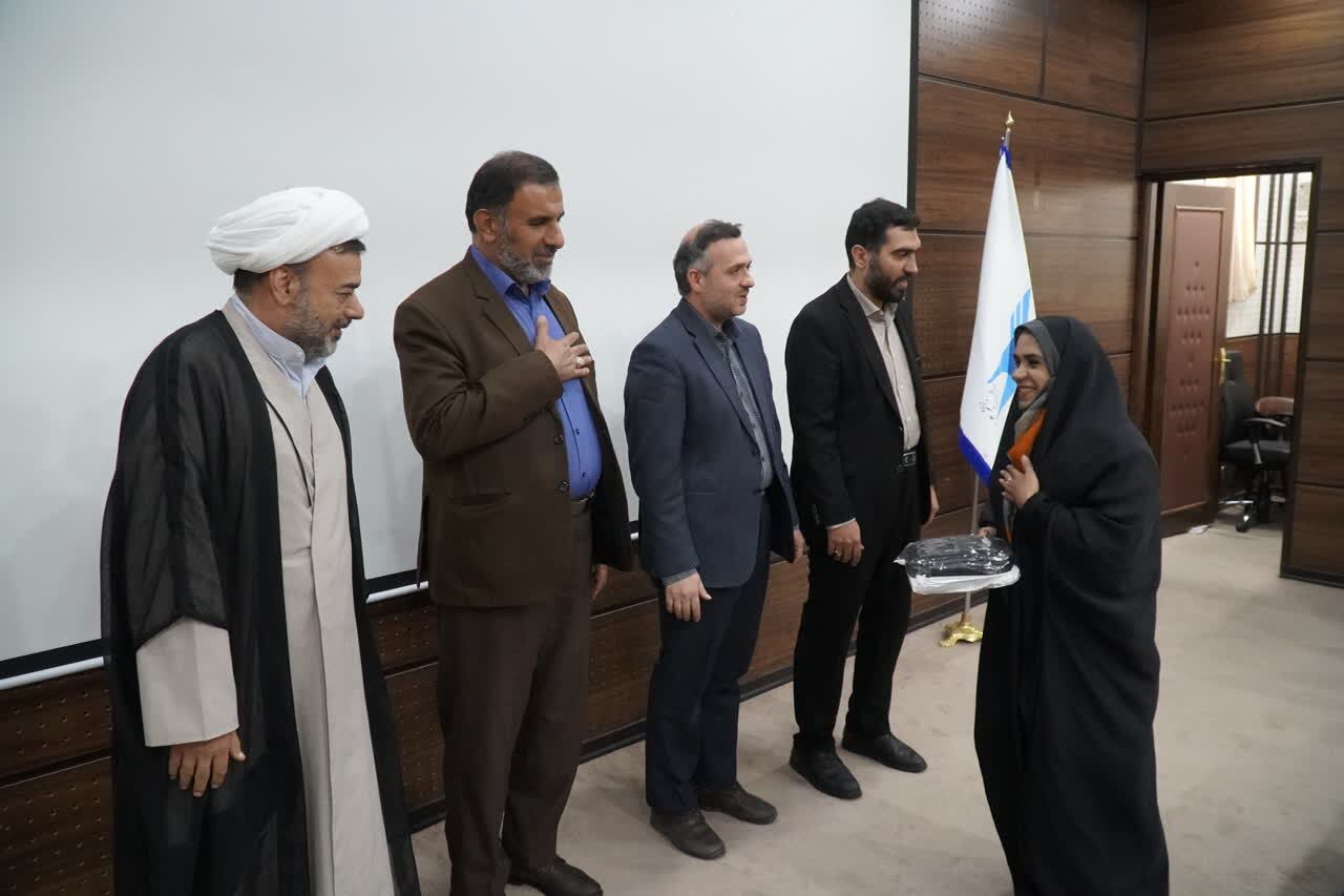 برنامه دانشگاه آزاد برای تسریع ارتقای استادان در سطح استان فارس برنامه دانشگاه آزاد برای تسریع ارتقای استادان در سطح استان فارس