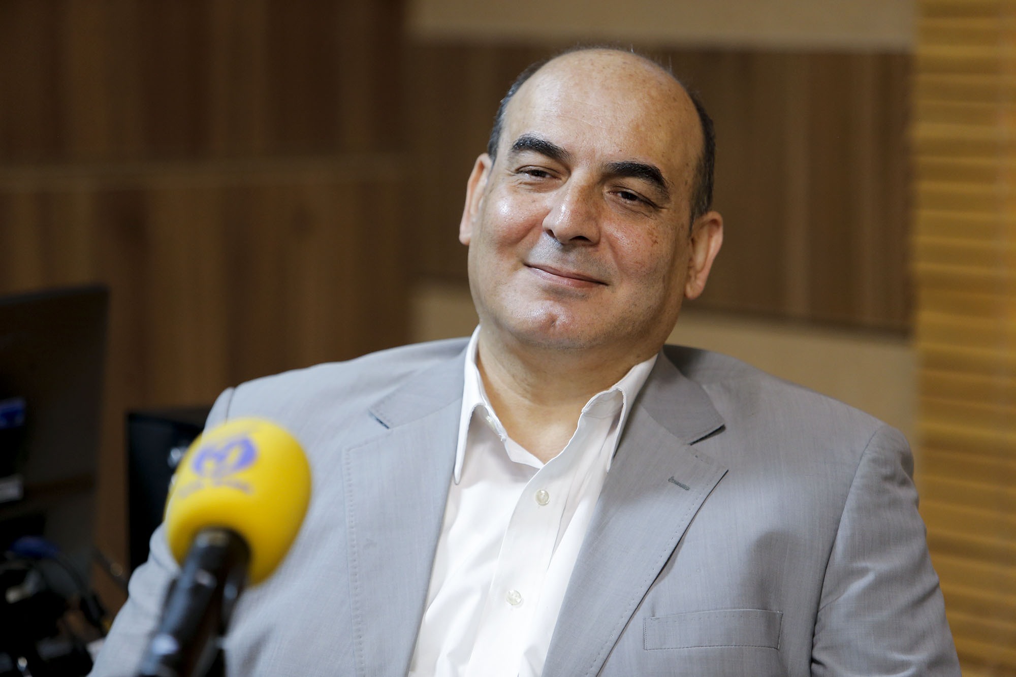 کشف دنیای پزشکی نا متعارف در آسمان، زمین و دریا کشف دنیای پزشکی نا متعارف در آسمان، زمین و دریا