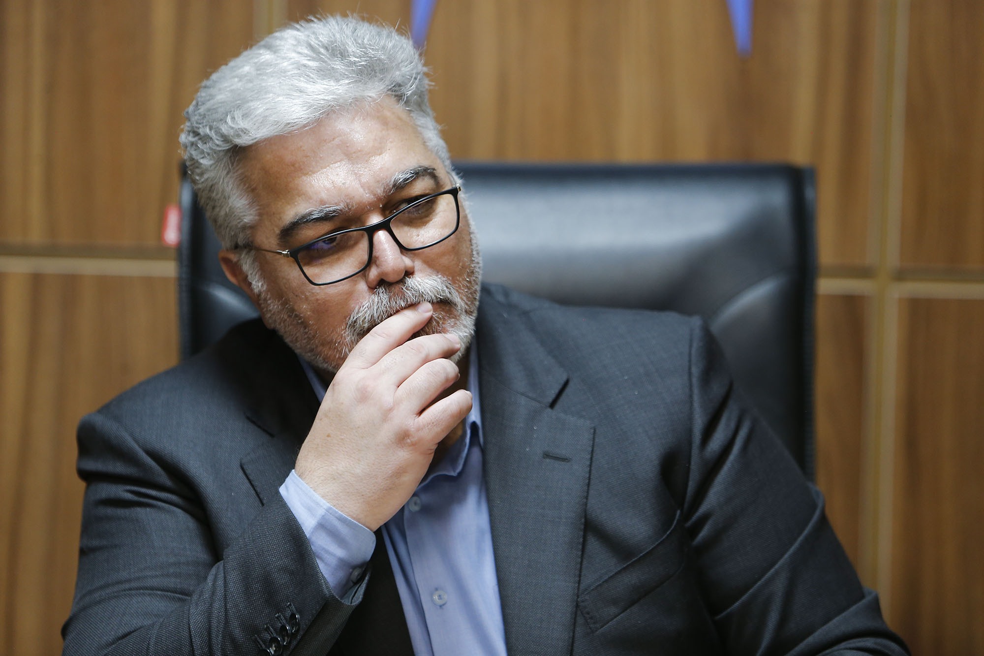 کشف دنیای پزشکی نا متعارف در آسمان، زمین و دریا کشف دنیای پزشکی نا متعارف در آسمان، زمین و دریا