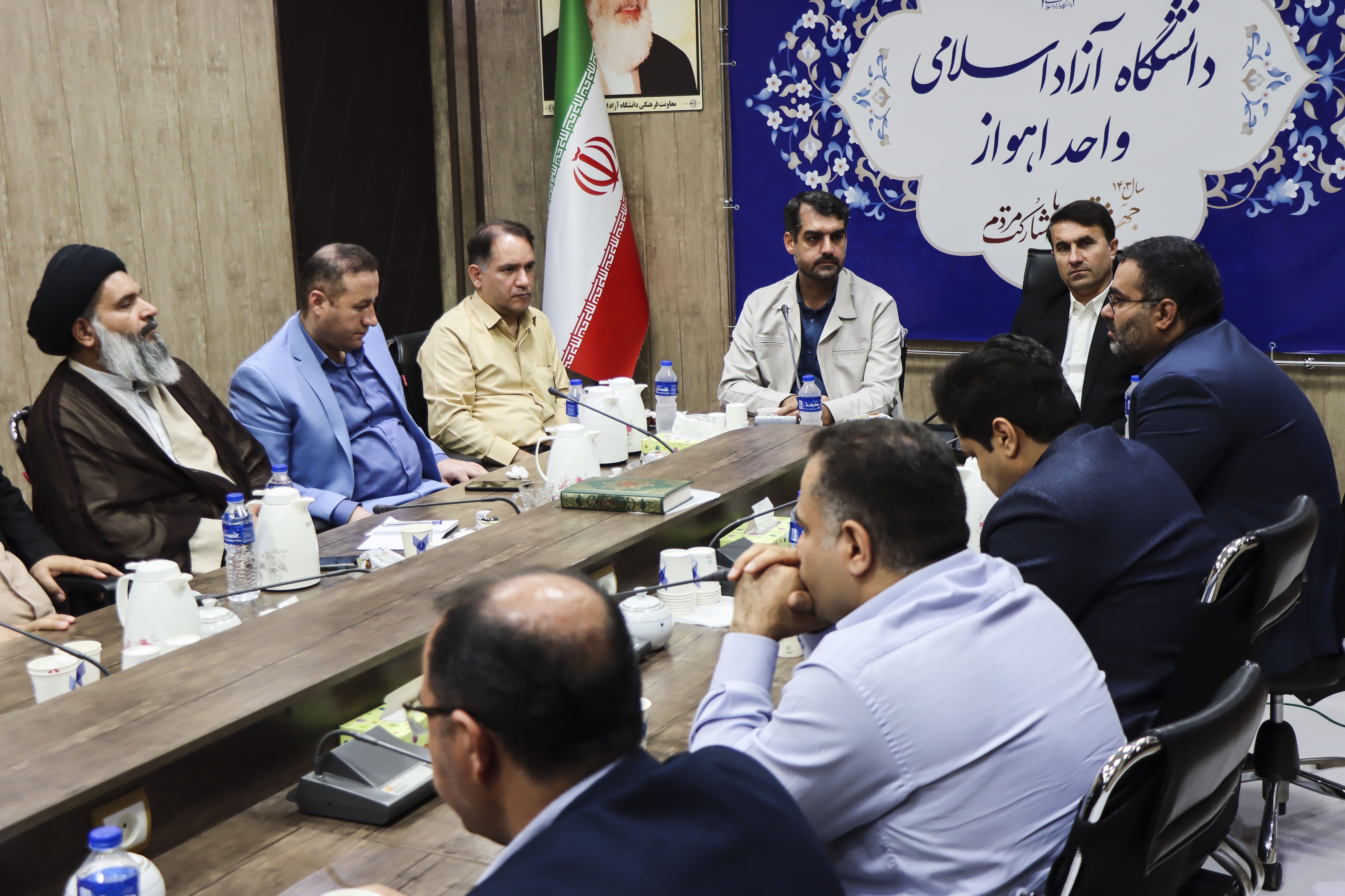 لزوم بازنگری در نظام ارتقای استادان برای حل مسائل کشور لزوم بازنگری در نظام ارتقای استادان برای حل مسائل کشور