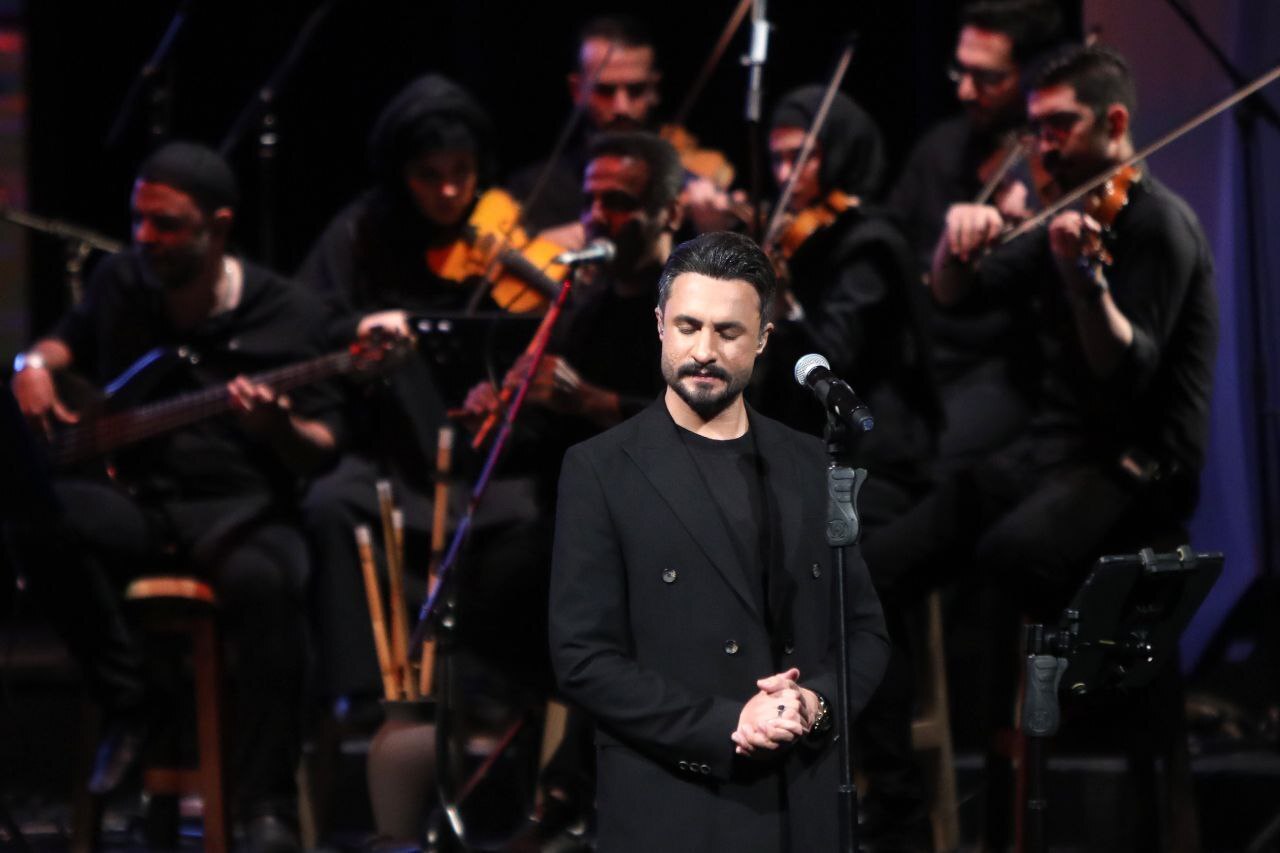 پیادهروی اربعین قدم گذاشتن در مسیر برای رسیدن به «حسین (ع)» است پیادهروی اربعین قدم گذاشتن در مسیر برای رسیدن به «حسین (ع)» است