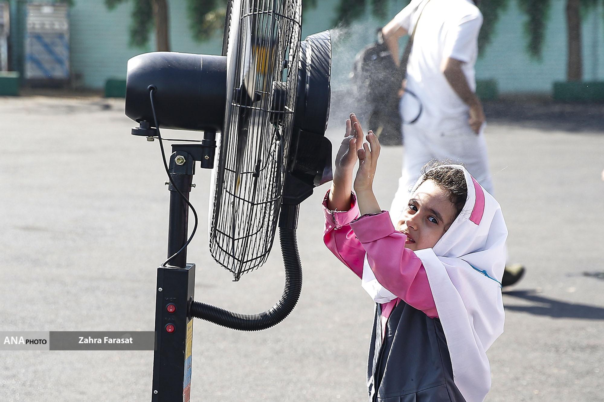 یکشنبه/تقویم آموزشی شناور، فرصت یا تهدید؟ /سال تحصیلی چه زمانی آغاز میشود؟ یکشنبه/تقویم آموزشی شناور، فرصت یا تهدید؟ /سال تحصیلی چه زمانی آغاز میشود؟