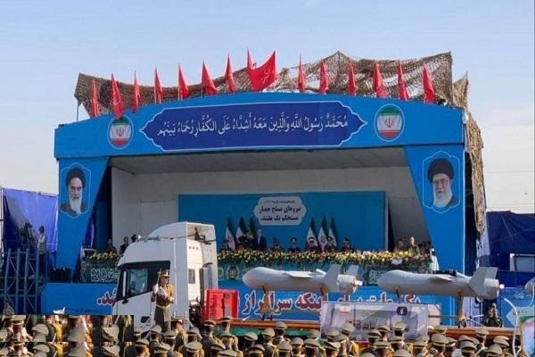 «جدیدترین پهپاد انتحاری سپاه» و موشک «جهاد» برای اولین بار رونمایی شد «جدیدترین پهپاد انتحاری سپاه» و موشک «جهاد» برای اولین بار رونمایی شد