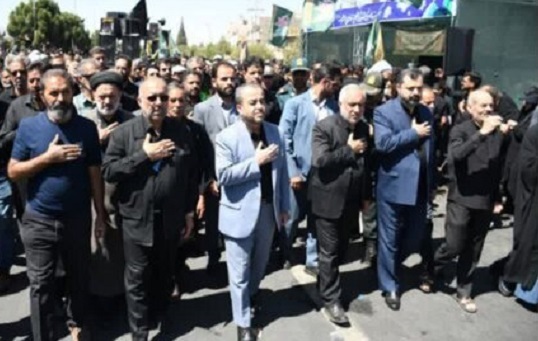 گام به گام با کاروان «طریقالحسین» در اربعین حسینی؛ شور حسینی «جاماندگان» در ایران گام به گام با کاروان «طریقالحسین» در اربعین حسینی؛ شور حسینی «جاماندگان» در ایران