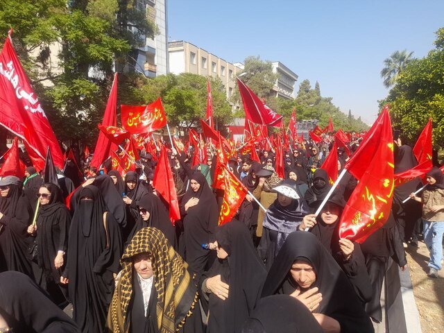 گام به گام با کاروان «طریقالحسین» در اربعین حسینی؛ شور حسینی «جاماندگان» در ایران گام به گام با کاروان «طریقالحسین» در اربعین حسینی؛ شور حسینی «جاماندگان» در ایران