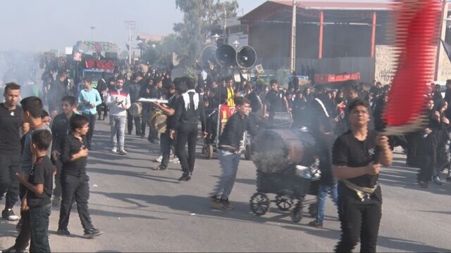 گام به گام با کاروان «طریقالحسین» در اربعین حسینی؛ شور حسینی «جاماندگان» در ایران گام به گام با کاروان «طریقالحسین» در اربعین حسینی؛ شور حسینی «جاماندگان» در ایران