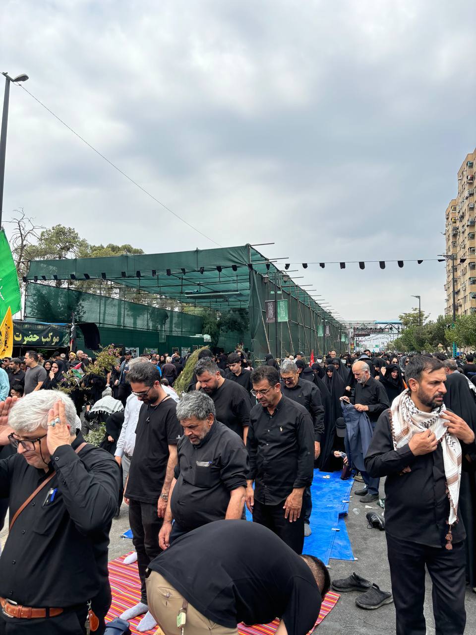 تهران برای جاماندگان اربعین آغوش باز کرد/ طریق مشایه؛ از میدان امام حسین (ع) تا حرم سیدالکریم +عکس