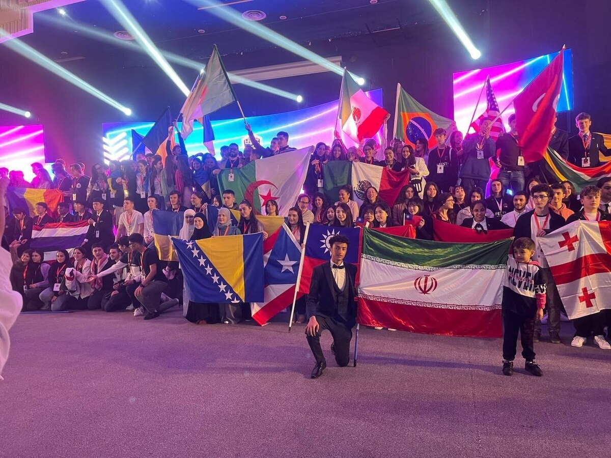 دانش آموزانی ایرانی با کسب 8 مدال رنگارنگ در مسابقات جهانی امریکا خوش درخشیدند