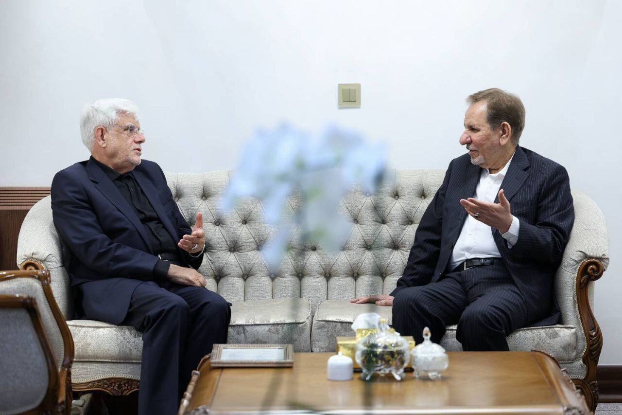 عارف: همافزایی همه جناحهای سیاسی برای تحقق مطالبات مردم ضروری است عارف: همافزایی همه جناحهای سیاسی برای تحقق مطالبات مردم ضروری است