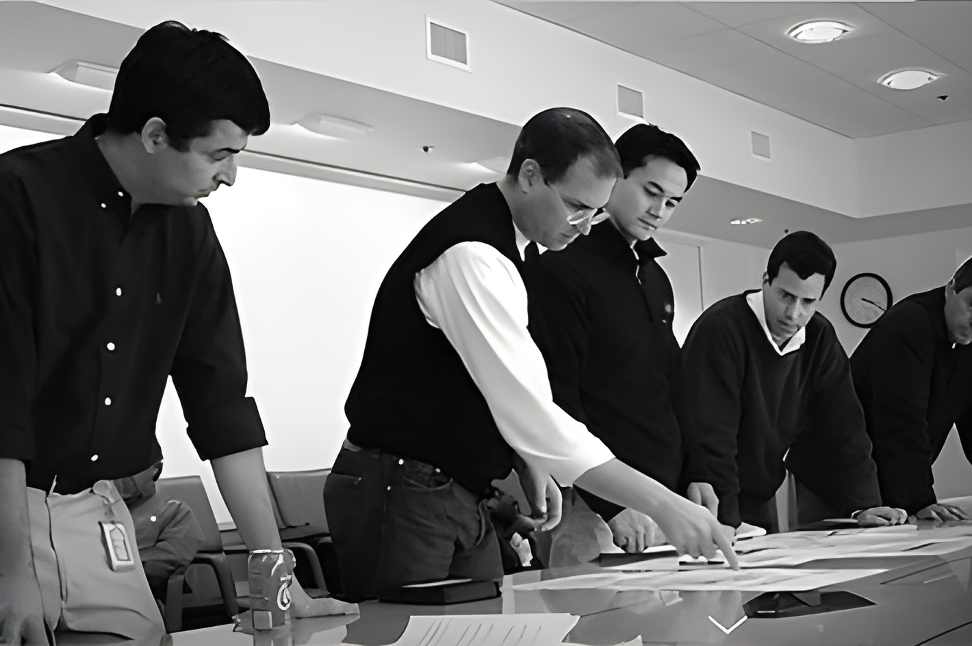 نگاهی به اصول مدیریتی استیو جابز؛ از کمالگرایی تا ریسکپذیری نگاهی به اصول مدیریتی استیو جابز؛ از کمالگرایی تا ریسکپذیری