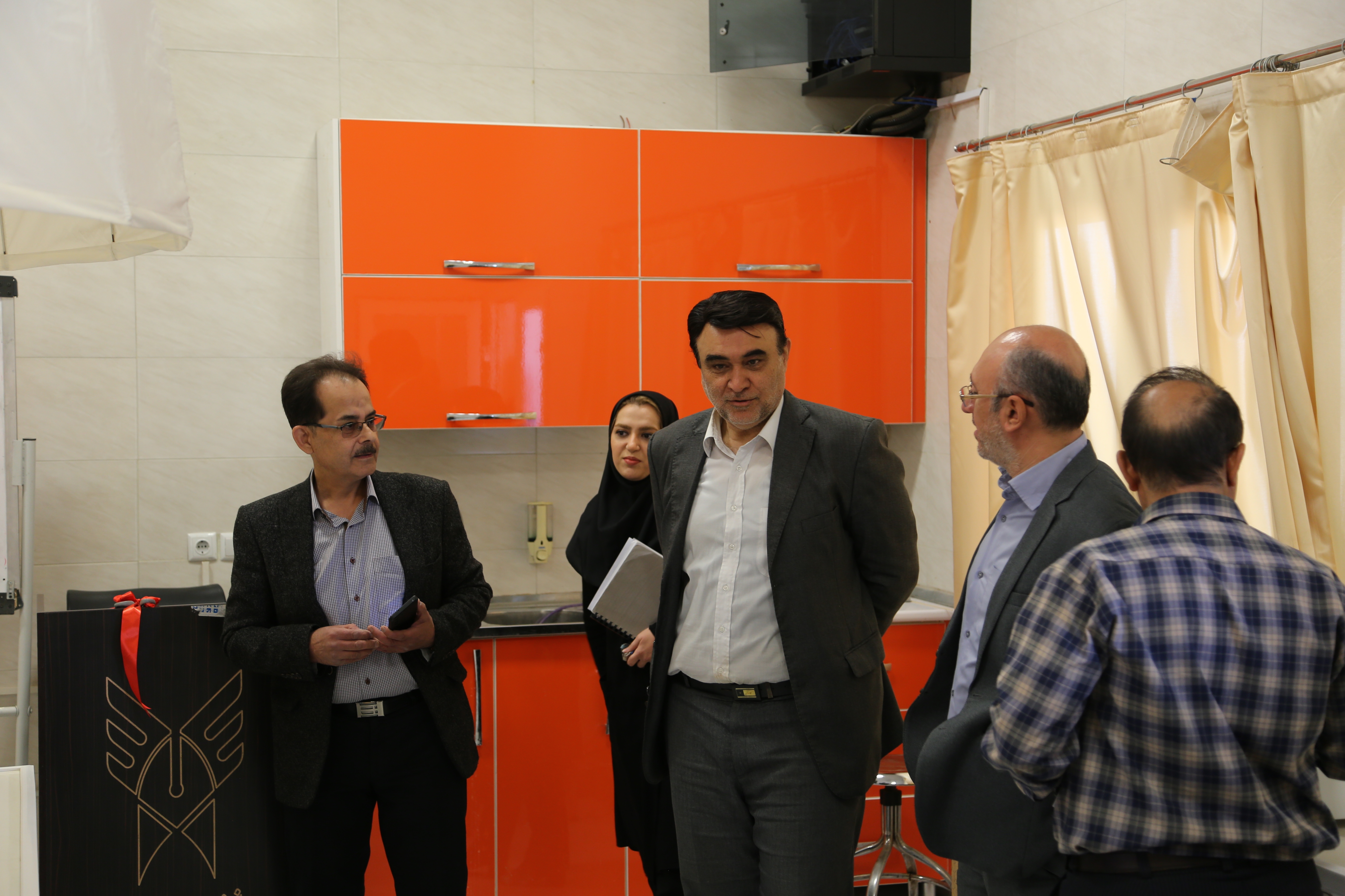 از استقبال روزافزون داوطلبان از رشته دامپزشکی تا افتتاح آزمایشگاه علوم پایه دامپزشکی