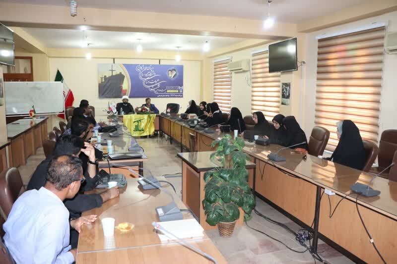 رژیم صهیونیستی از درون به بیمحتوایی و تهی مغزی رسیده است رژیم صهیونیستی از درون به بیمحتوایی و تهی مغزی رسیده است