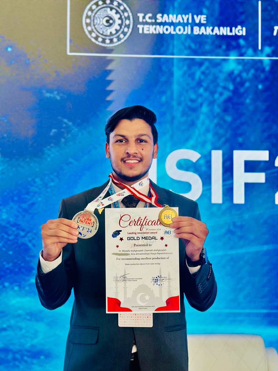 ساخت دستگاه تولید آب از انرژی خورشیدی؛ اختراعی که در اروپا طلا گرفت