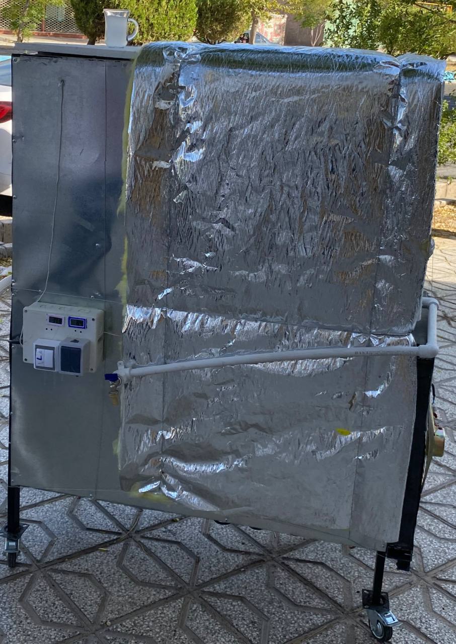 ساخت دستگاه تولید آب از انرژی خورشیدی؛ اختراعی که در اروپا طلا گرفت ساخت دستگاه تولید آب از انرژی خورشیدی؛ اختراعی که در اروپا طلا گرفت