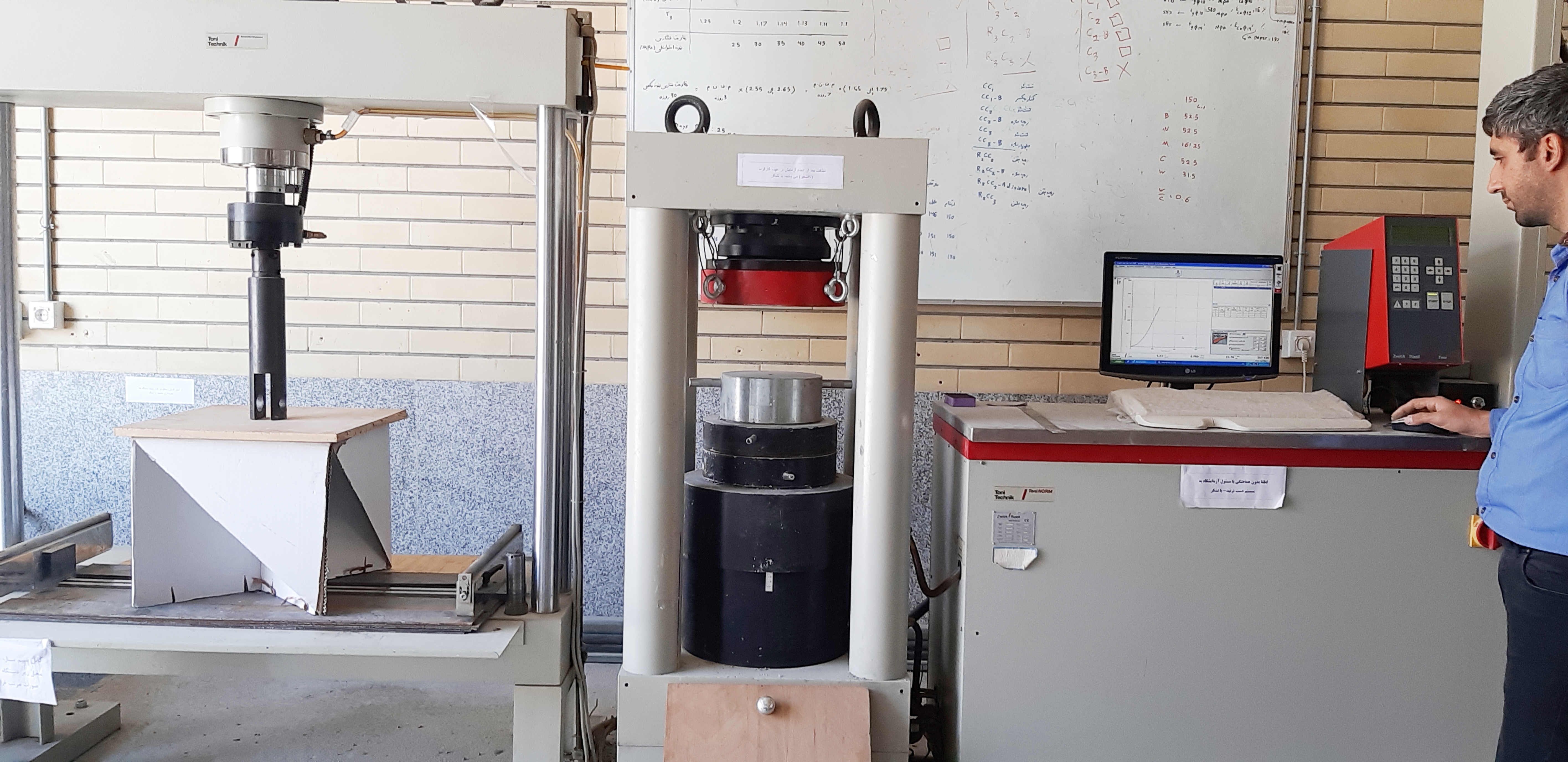 هنر اوریگامی به کمک کاغذ آمد؛ تولید صندلی مقوایی با تحمل بار ۷۵۰ کیلوگرم هنر اوریگامی به کمک کاغذ آمد؛ تولید صندلی مقوایی با تحمل بار ۷۵۰ کیلوگرم