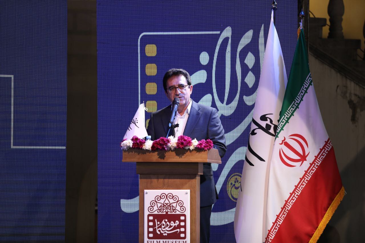 نصیریان: سینما را از مهرجویی آموختم/ اولین حضور رئیس جدید سازمان سینمایی در میان هنرمندان نصیریان: سینما را از مهرجویی آموختم/ اولین حضور رئیس جدید سازمان سینمایی در میان هنرمندان