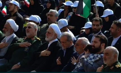 برگزاری مراسم تشییع سرلشکر شهید نیلفروشان در تهران برگزاری مراسم تشییع سرلشکر شهید نیلفروشان در تهران