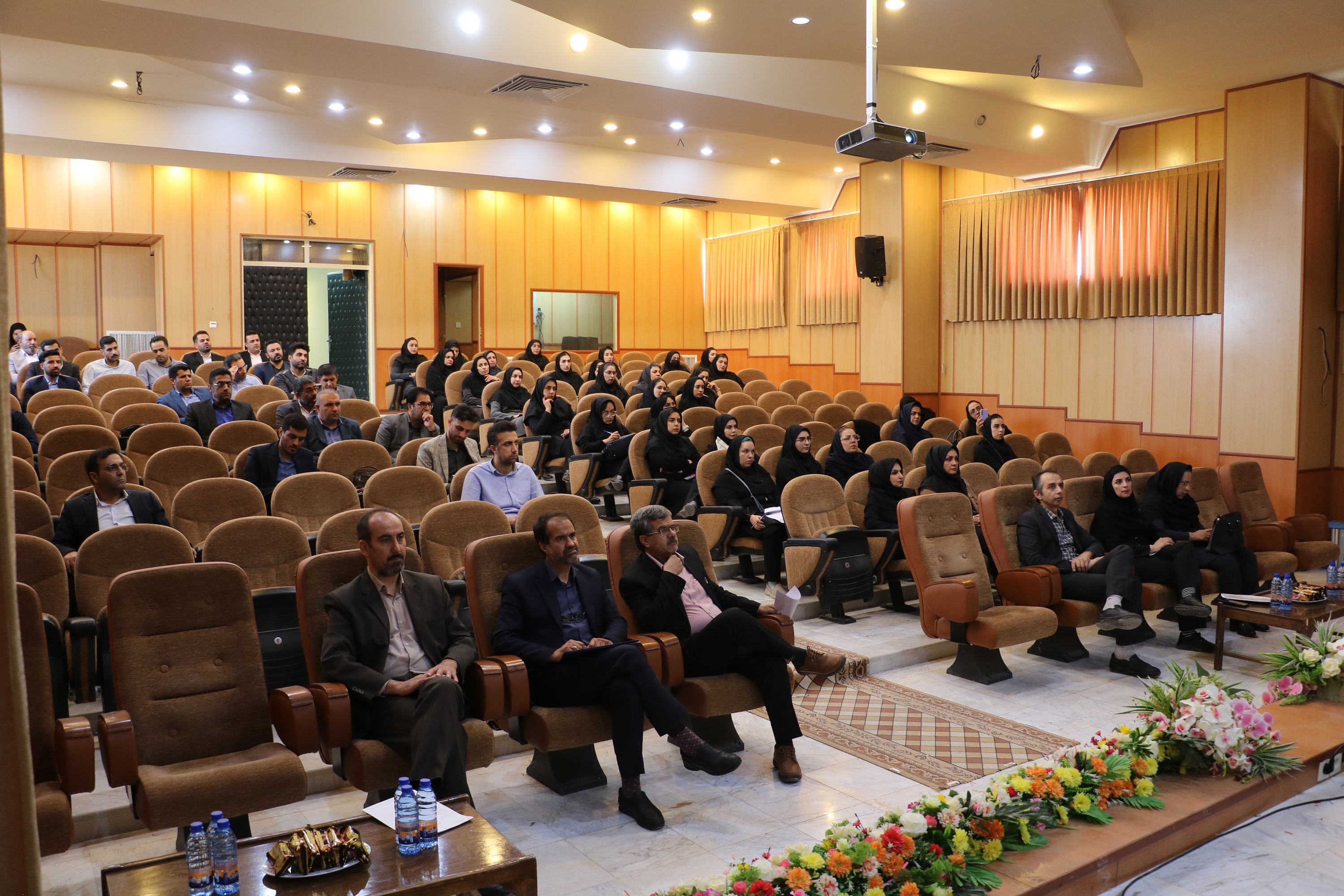 ارتقای مهارتی دانشجویان دکتری دانشگاه آزاد از طریق تدریس واقعی ارتقای مهارتی دانشجویان دکتری دانشگاه آزاد از طریق تدریس واقعی