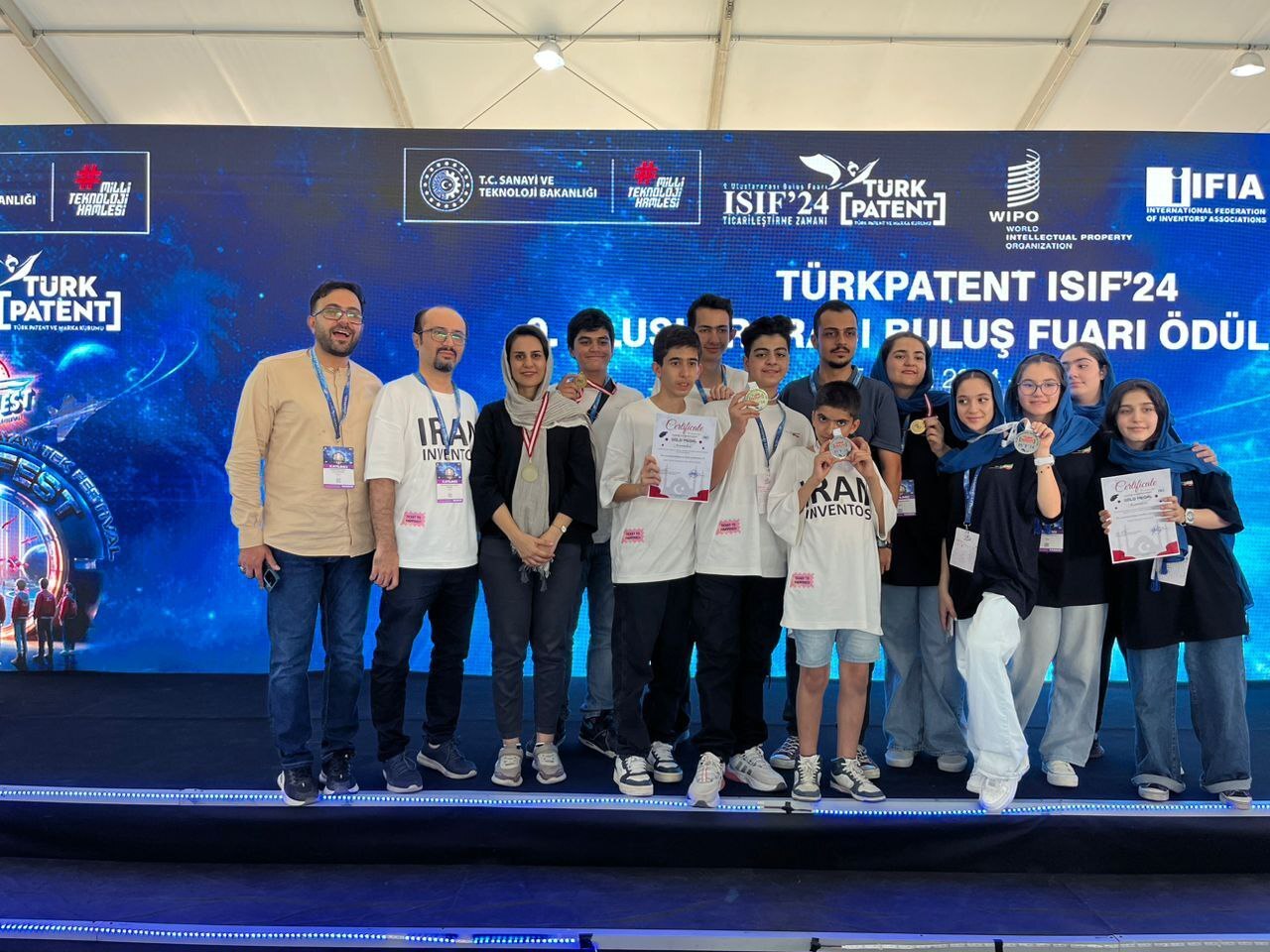 موفقیت چشمگیر عوامل «خانه ایده» در مسابقات تکنوفست ترکیه موفقیت چشمگیر عوامل «خانه ایده» در مسابقات تکنوفست ترکیه