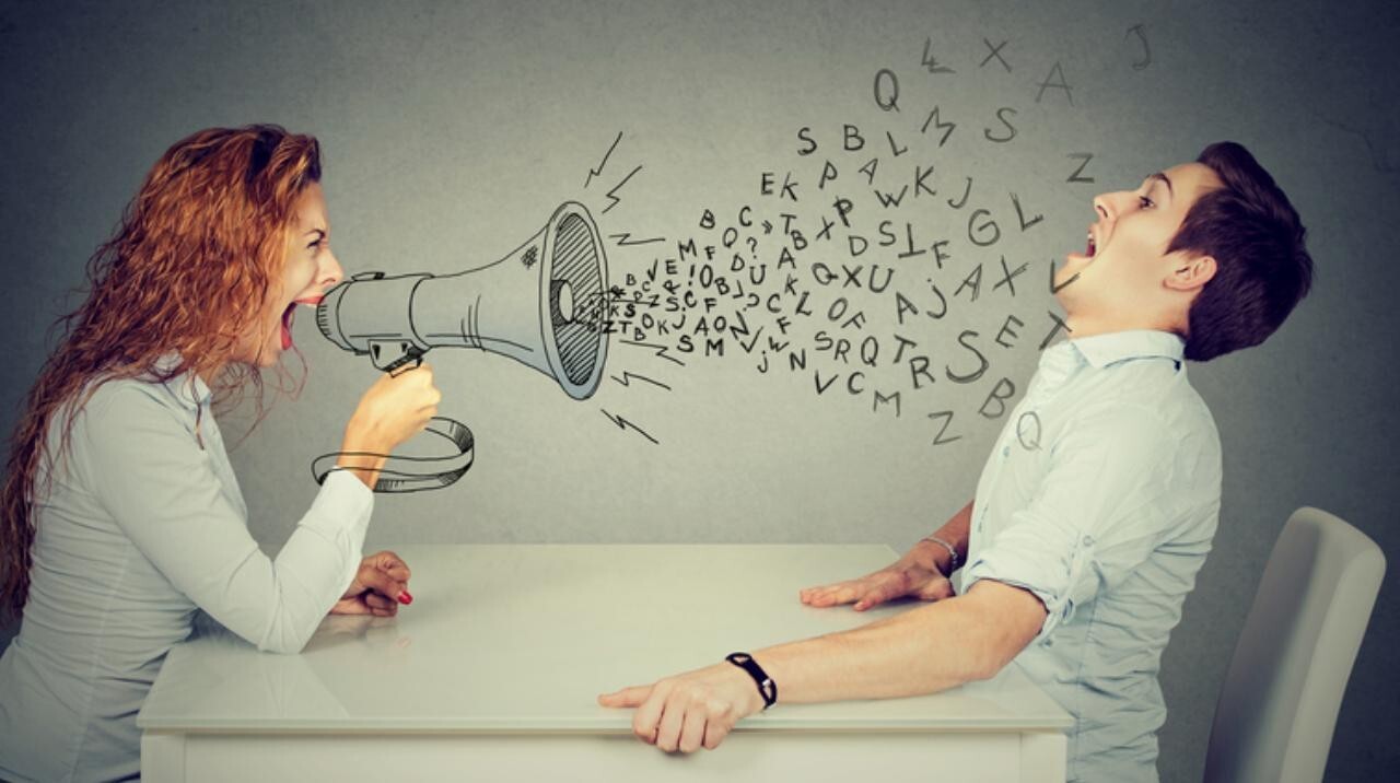 چطور با انتقاد غیرسازنده برخورد کنیم؟ چطور با انتقاد غیرسازنده برخورد کنیم؟