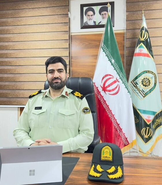 اعطای درجه سرتیپی به روسای پلیس پیشگیری، فتا و راهور تهران بزرگ اعطای درجه سرتیپی به روسای پلیس پیشگیری، فتا و راهور تهران بزرگ