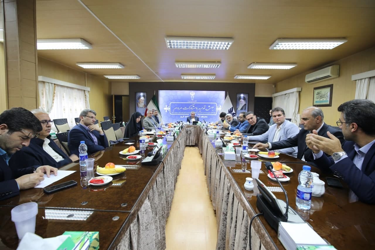 کلانتری: با تأسیس صندوق خیریه در دانشگاه آزاد البرز سایر واحدها هم ترغیب شدند کلانتری: با تأسیس صندوق خیریه در دانشگاه آزاد البرز سایر واحدها هم ترغیب شدند