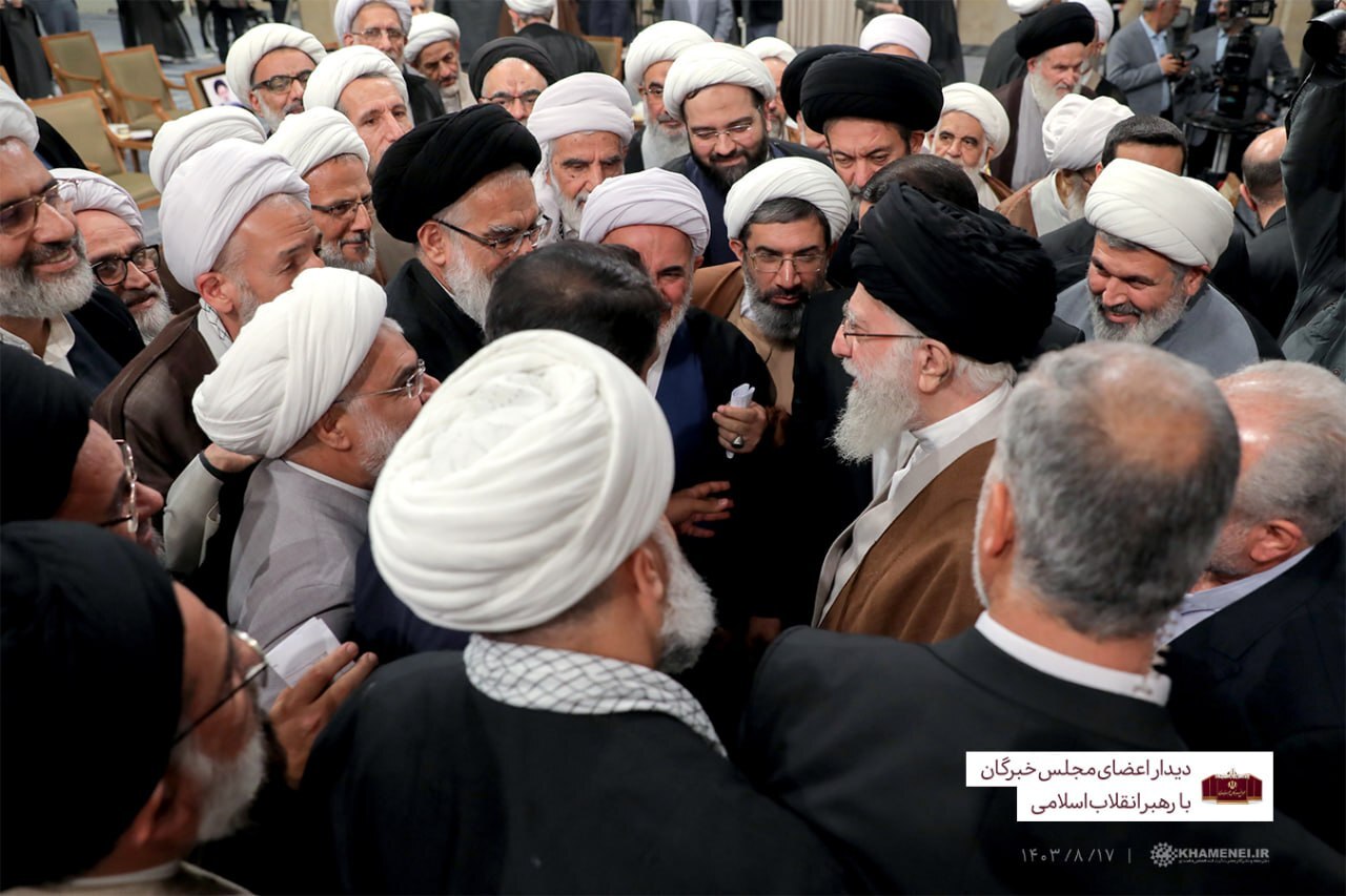 رهبر انقلاب: مجاهدتهای امروز لبنان و غزه و فلسطین پیروزی جبهه حق و جبهه مقاومت را به دنبال خواهد داشت